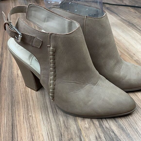 Dana Buchman Claudette sling back ankle bootie 9.5 - Picture 3 of 8